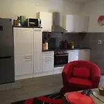 Vedran Apartamento Blace
