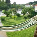 Vedran Blace