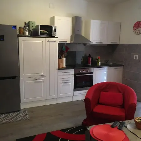 Vedran Apartment Blace